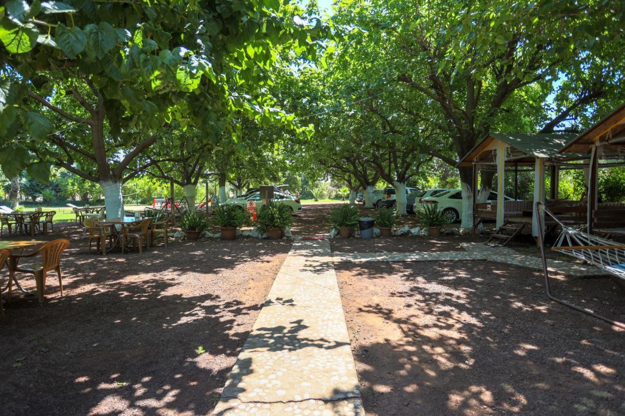Ugur Pansiyon Bungalows Чирали Екстериор снимка
