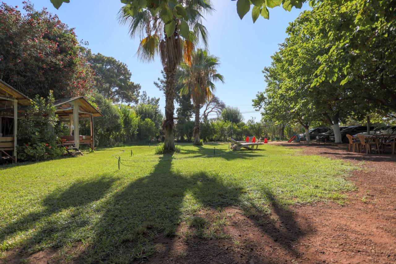Ugur Pansiyon Bungalows Чирали Екстериор снимка