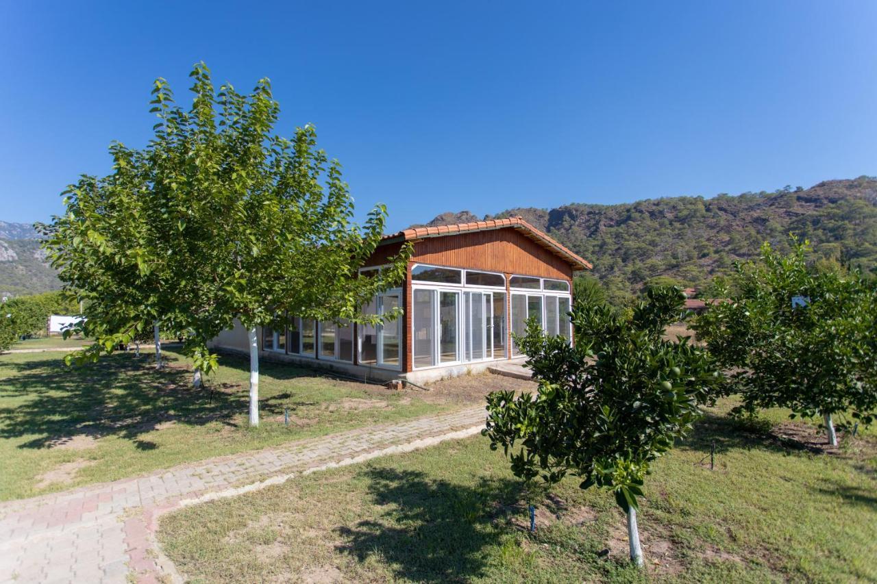 Ugur Pansiyon Bungalows Чирали Екстериор снимка