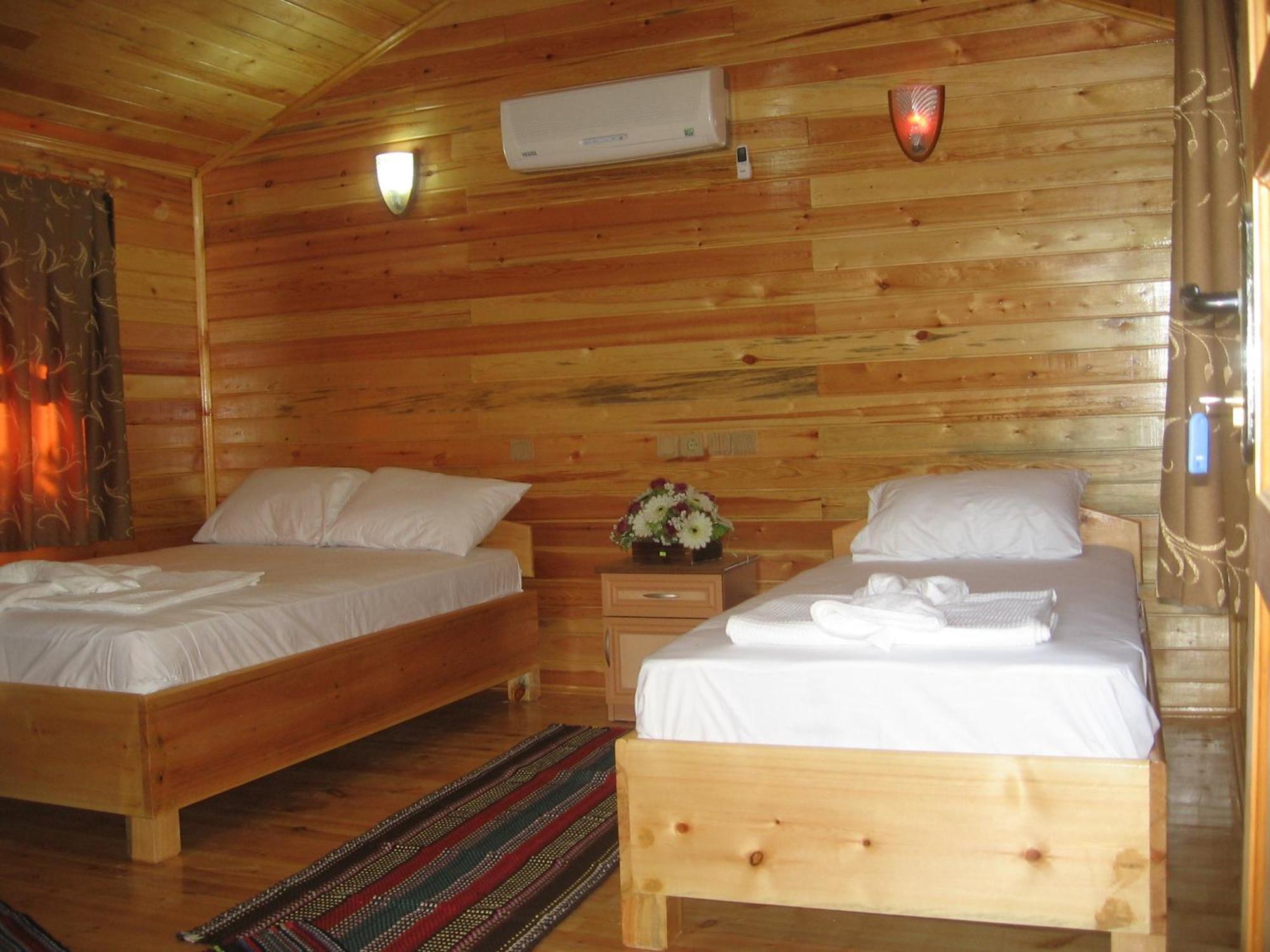 Ugur Pansiyon Bungalows Чирали Екстериор снимка