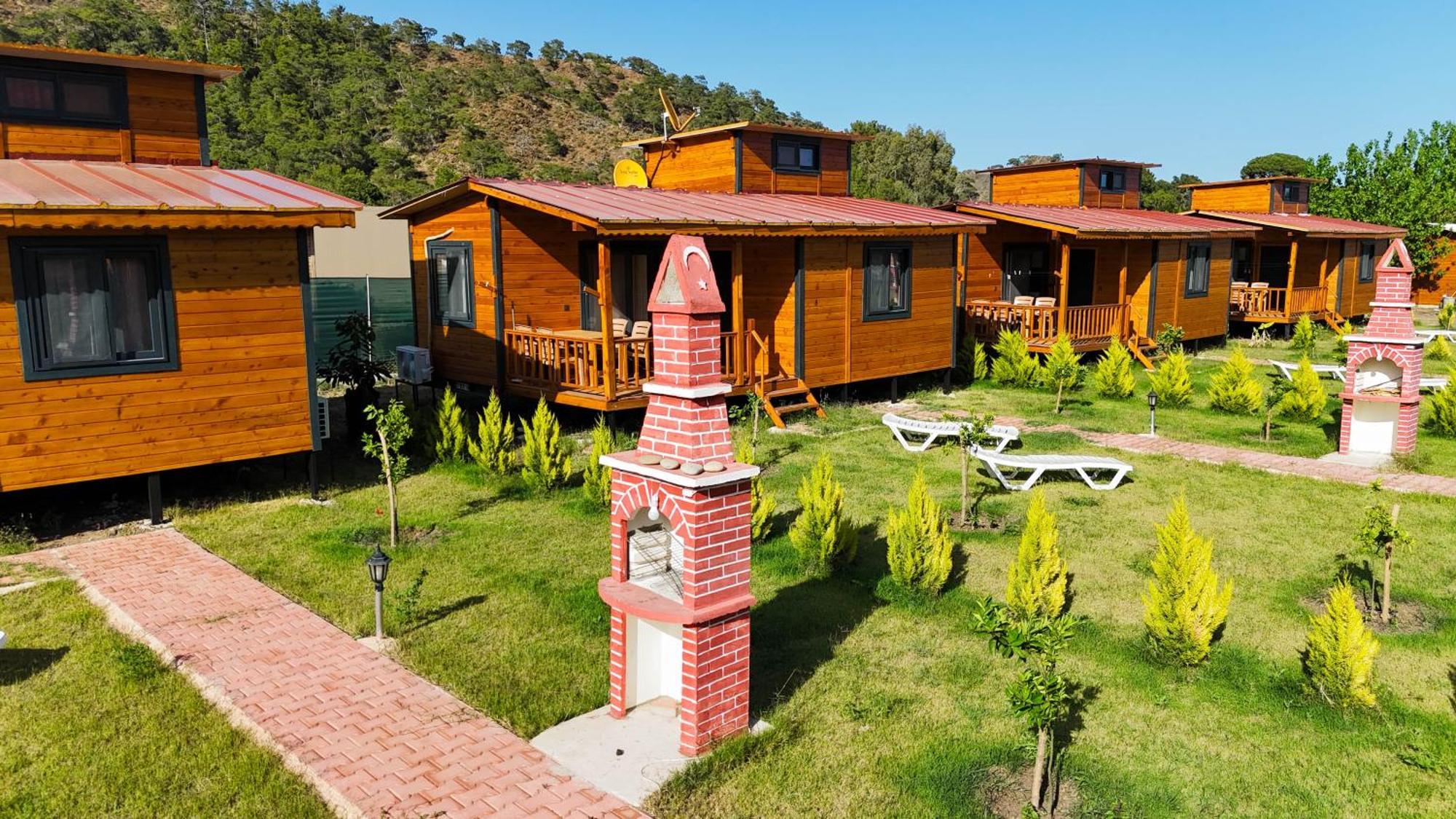 Ugur Pansiyon Bungalows Чирали Екстериор снимка