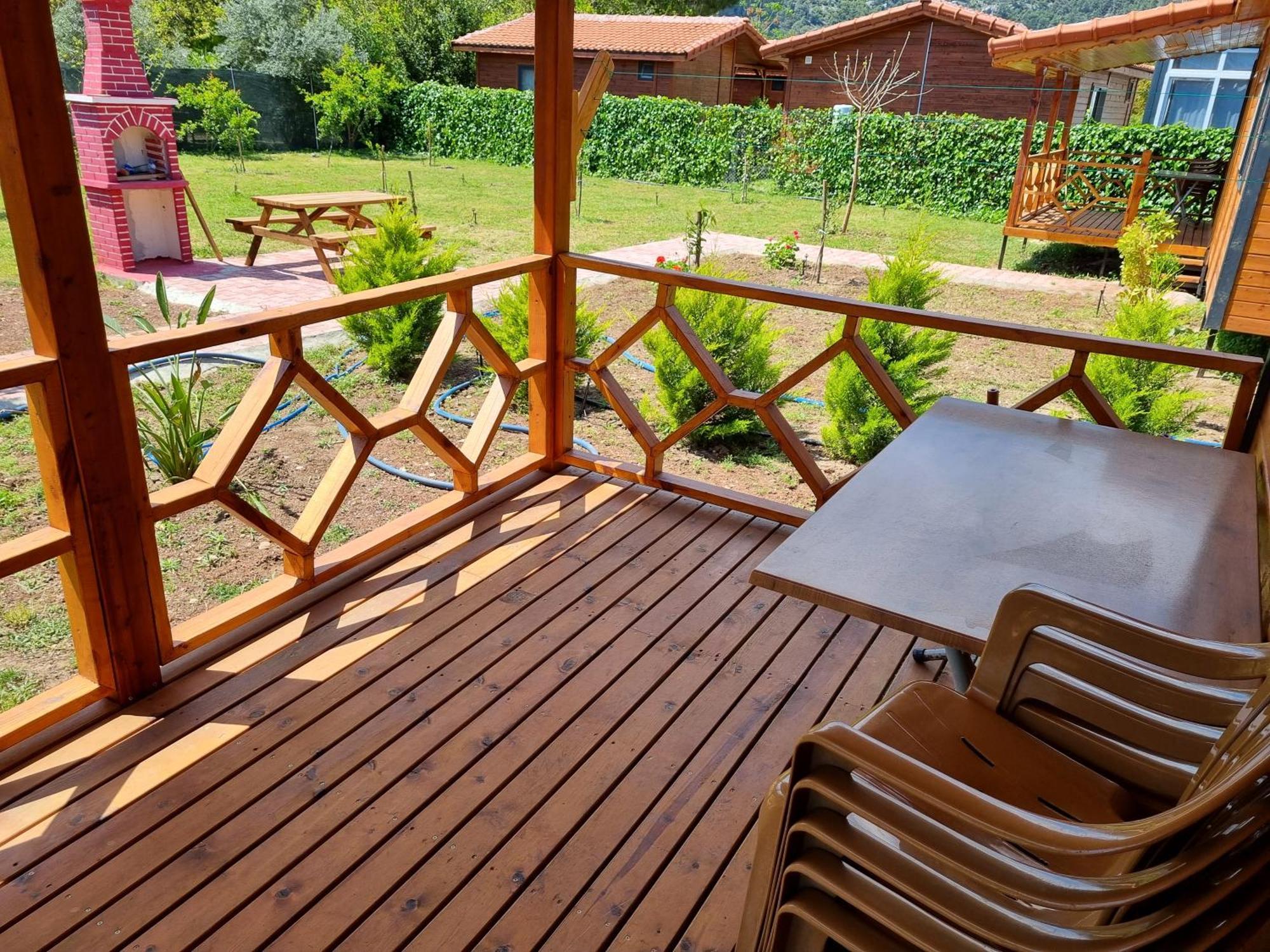Ugur Pansiyon Bungalows Чирали Екстериор снимка